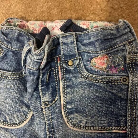 Xhilaration Baby Girls 18m Jeans Embroidered Flowers - Picture 5 of 6